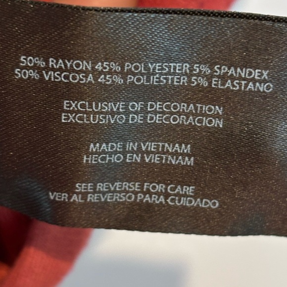 Banana Republic Medium Red Lightweight Sweater Knit Pullover - Picture 13 of 13